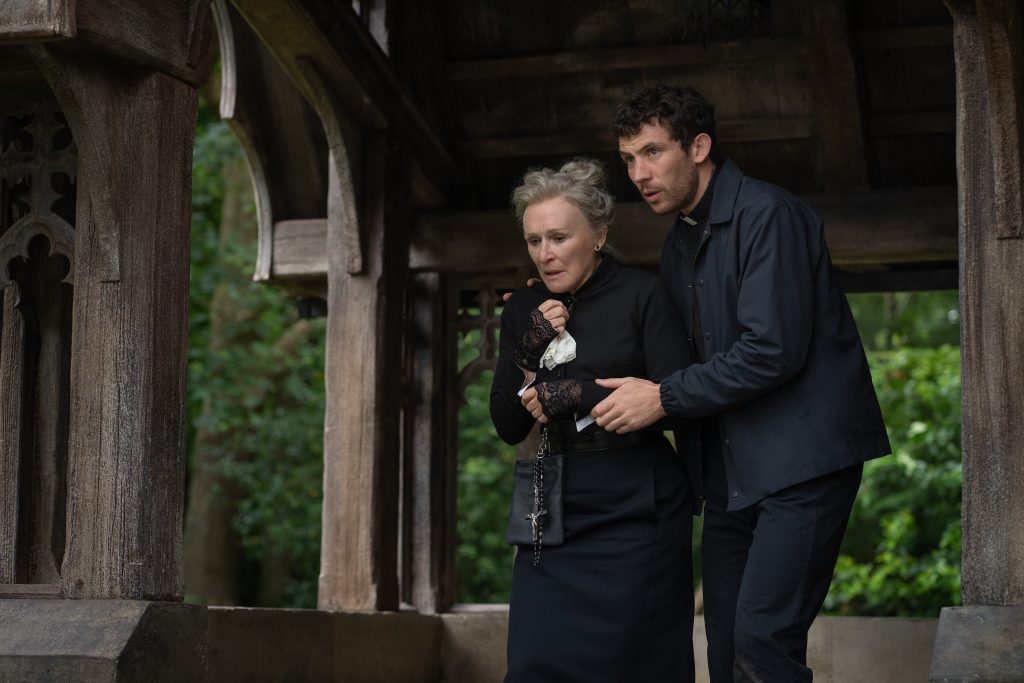 Wake Up Dead Man - Knives Out